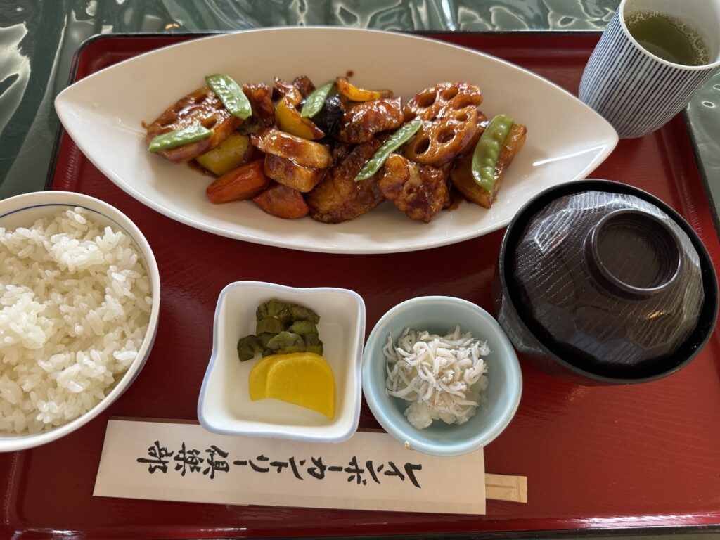 Japanese golf course lunch set meal at Rainbow Country Club